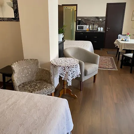 Mandula Haz Guest house